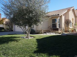 900 Oakland Hills Dr, Banning, CA 92220