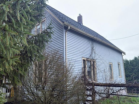 2nd image of 16015 19th Ave NE