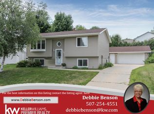 3809 9th Ave SW, Rochester, MN 55902