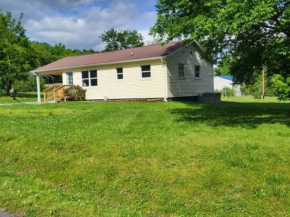 105 Cottonwood Dr, Waverly, TN 37185