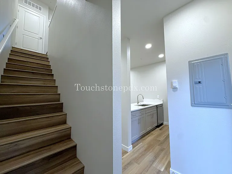 3323 SE 87th Ave — Photo 45