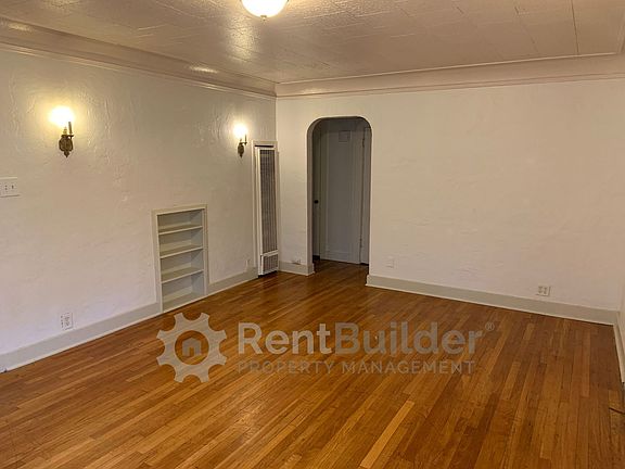 5th image of 1605 Coal Ave SE #A