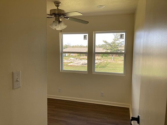 4th image of 1011 Giovanni St APT 4