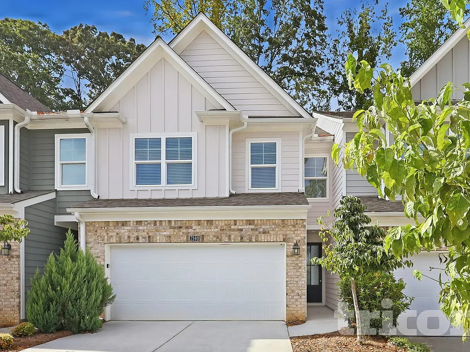 2140 Rosemary Park Ln