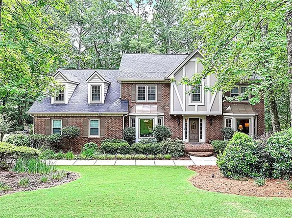 3344 Weathertop Way, Roswell, GA 30075
