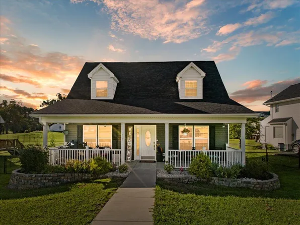 607 W Rock Rd, Radford, VA 24141