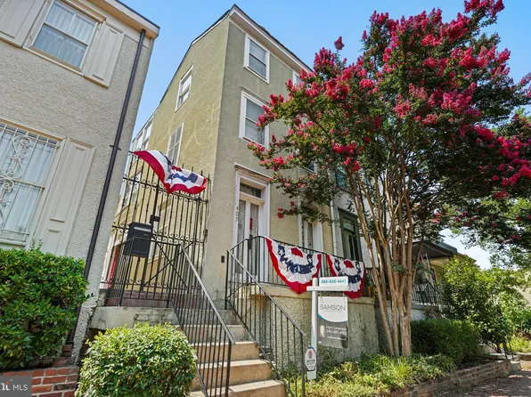 407 11th St SE, Washington, DC 20003