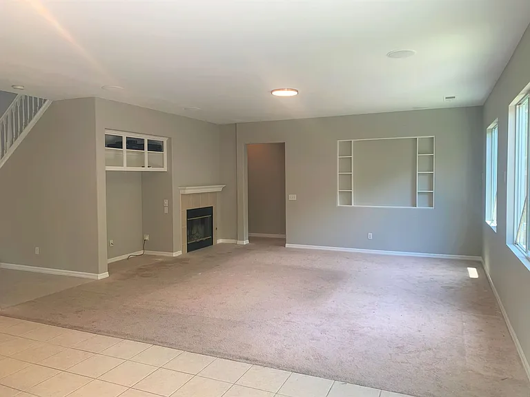 4321 Saddlehorn Way — Photo 4