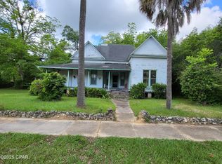 880 Main St, Chipley, FL 32428