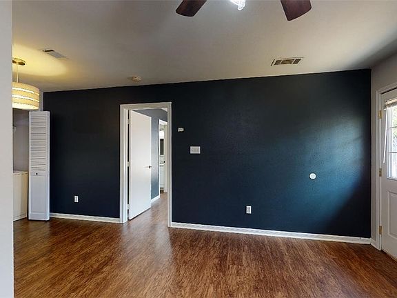 4th image of 1139 Oney Hervey Dr