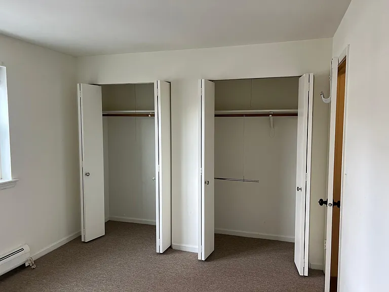 1240 W Jarvis Ave #305 — Photo 2
