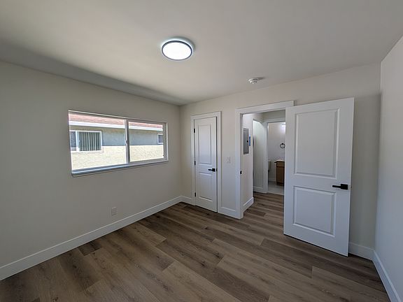 3rd image of 538 Columbia Ave APT 6