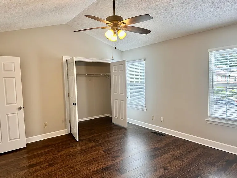 2290 Fairways Ct NW — Photo 15
