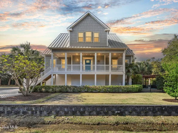 222 Windy Hills Drive, Wilmington, NC 28409
