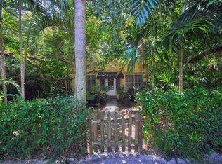 3076 Jefferson St, Miami, FL 33133