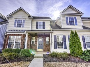 10309 Columbia Crest Ct, Charlotte, NC 28270
