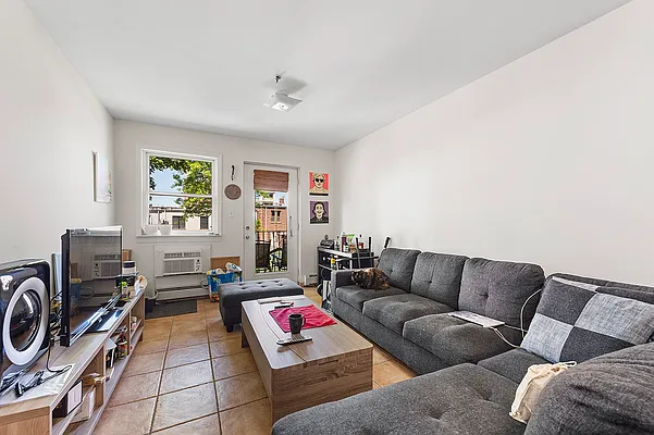 Rented by Corcoran | media 1