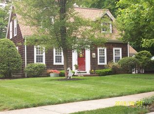 27 Strathmore Rd, Wakefield, MA 01880