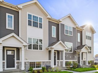 1539 Yosemite Way, Pingree Grove, IL 60140