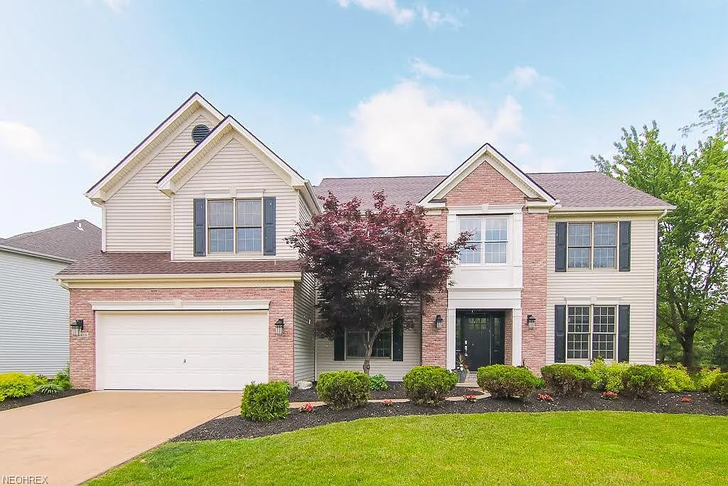 20418 Colleen Ct photo 1
