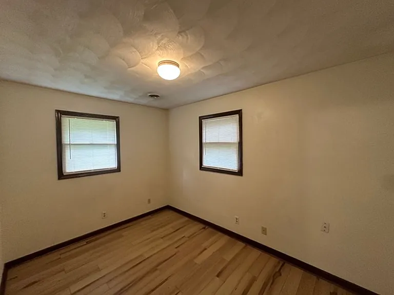 706 McBryde Dr — Photo 8