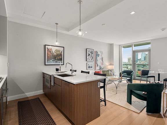 5th image of 100 Shawmut Ave #1101
