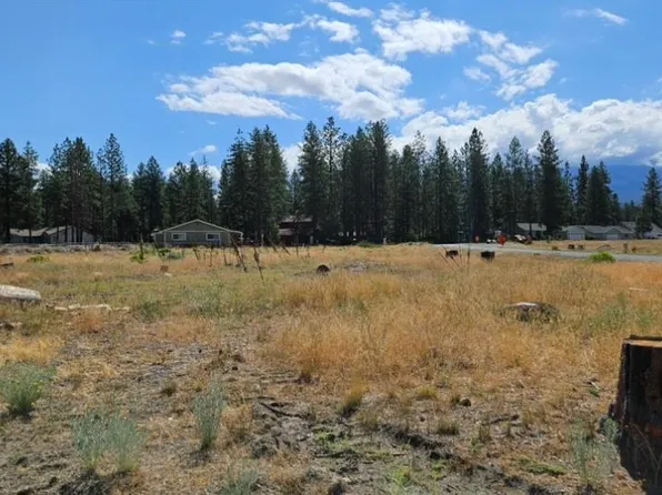 17406 Possum Way, Weed, CA 96094