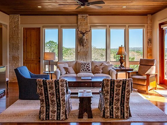 4th image of 475 River Bend Rd