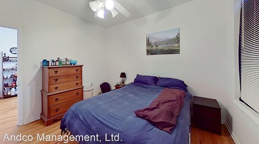 2nd image of 1331-2A W Addison St