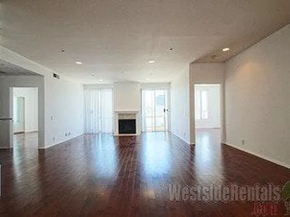 8349 Blackburn Ave, Los Angeles, CA