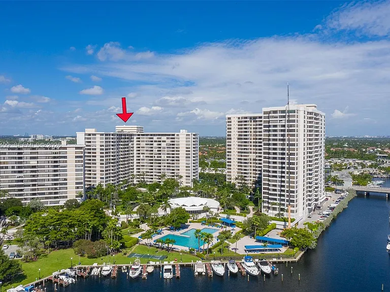 600 Three Islands Blvd #403 — Photo 49