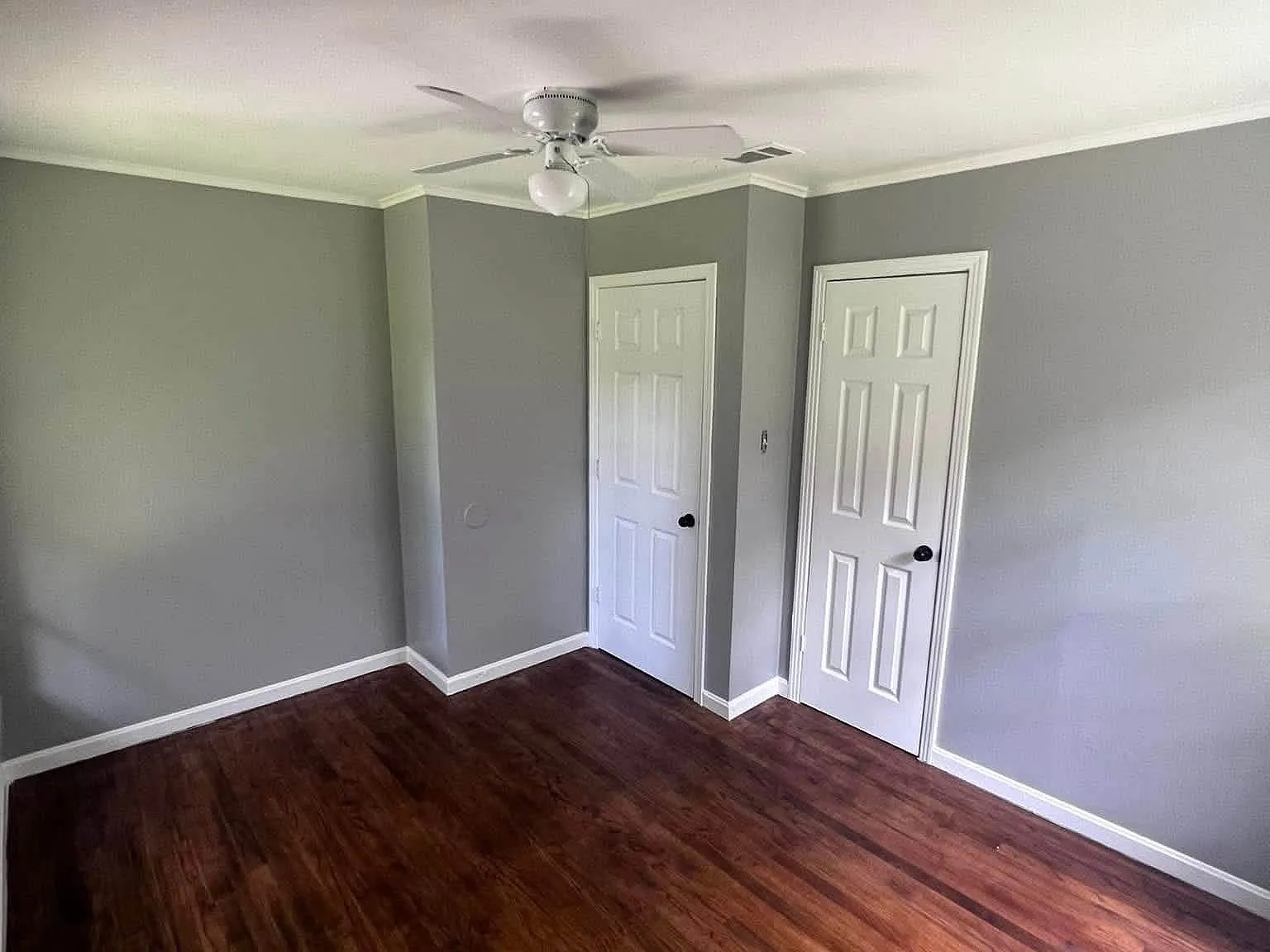 3 bed, $1,500 — Photo 1
