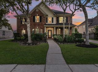 8635 Westbrook Forest Dr, Sugar Land, TX 77479