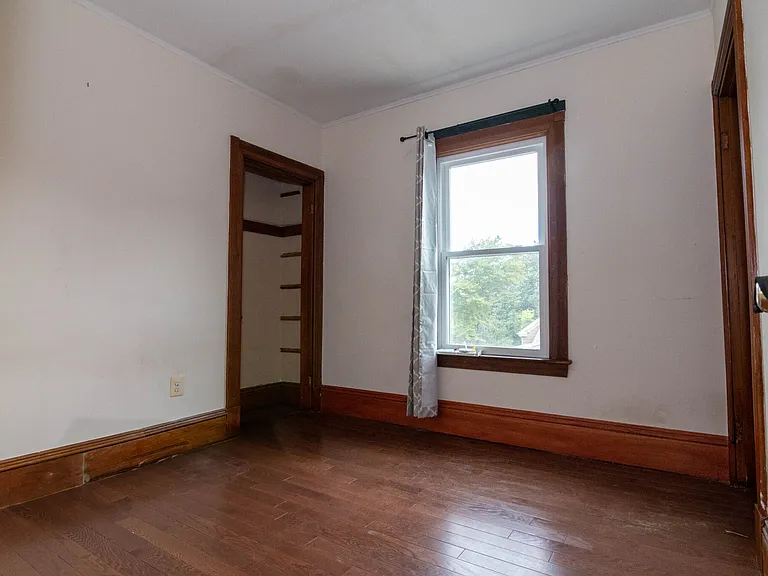 305 Central St — Photo 19