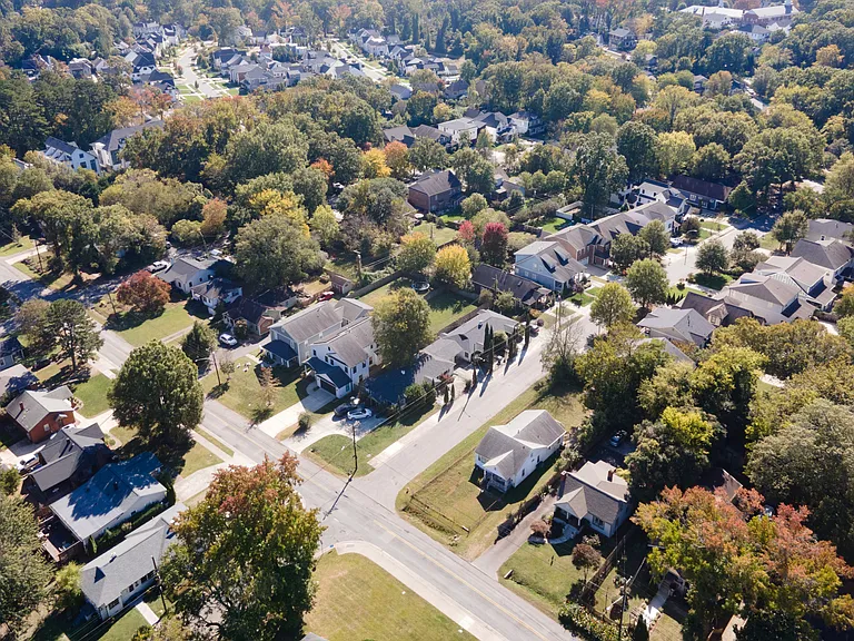 2914 Georgia Ave — Photo 17