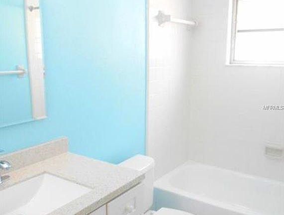 bathroom - unit 2