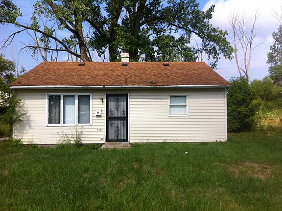 2nd image of 4436 Louisiana Pl #Home