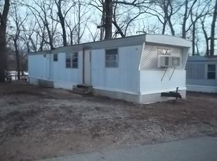 26 S Eagle Rd, Eldon, MO 65026