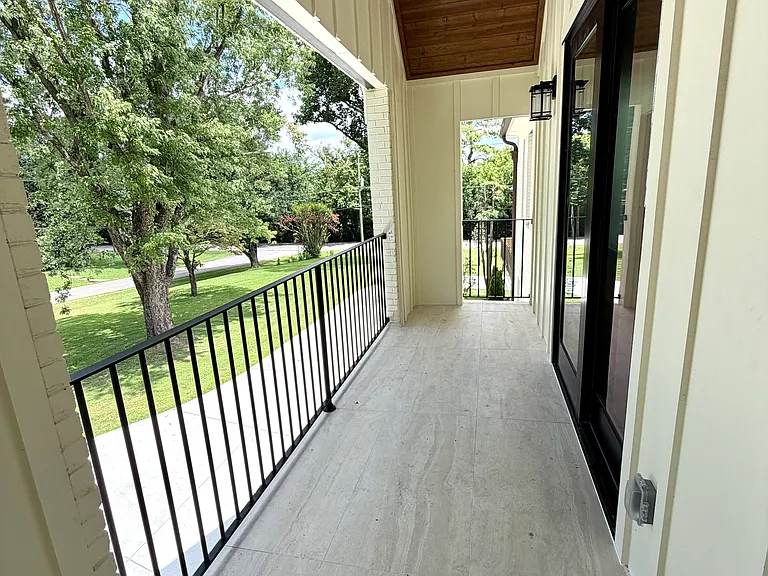 701 Brindley Dr — Photo 15