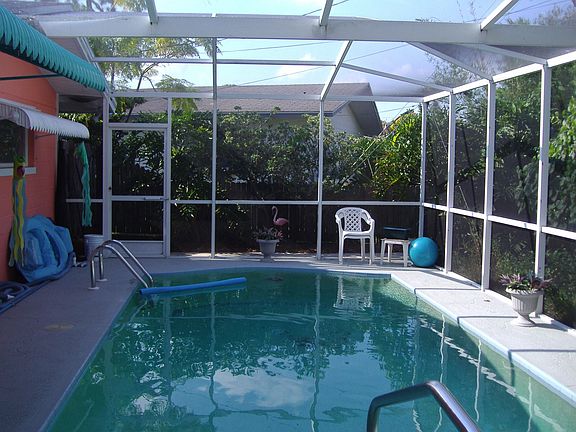 Screened Pool
