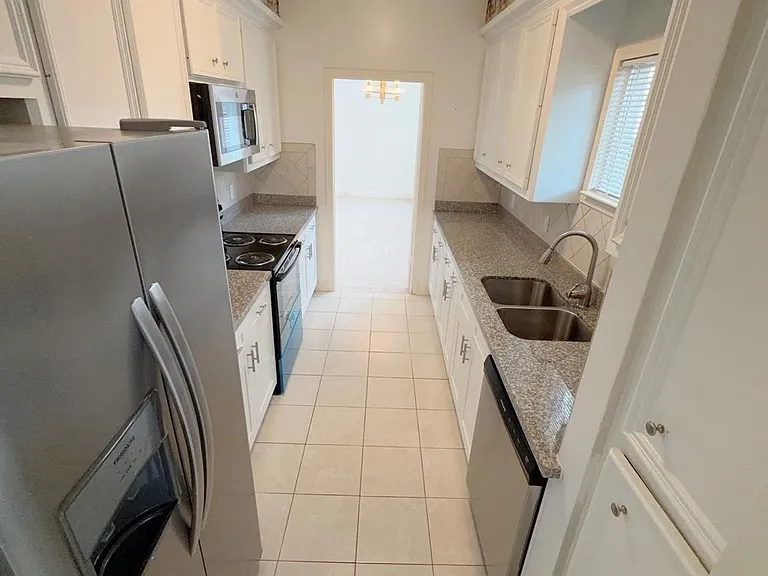11852 Taylorcrest Rd #8 — Photo 13