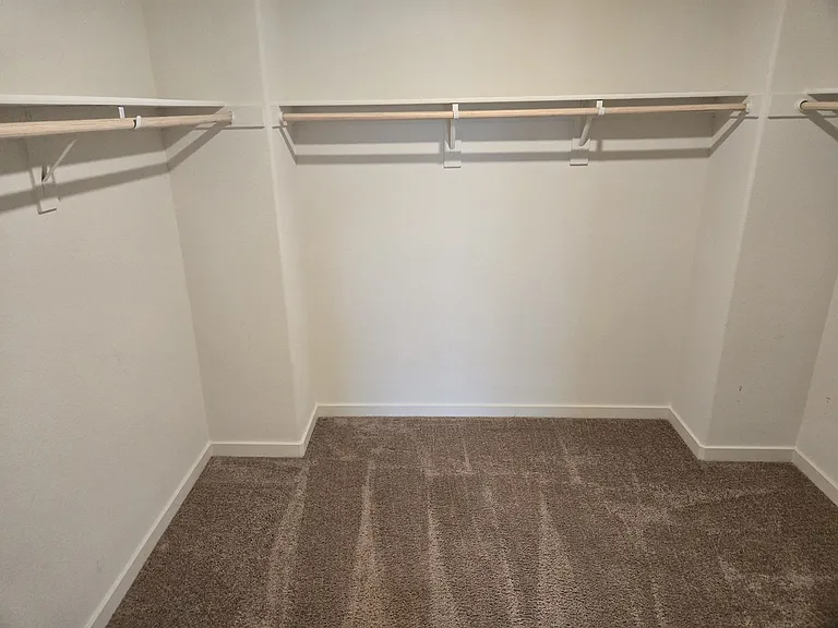 4066 Southampton St — Photo 12