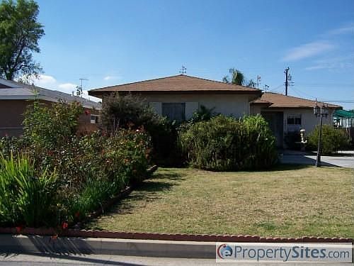 1st image of 5021 N Lyman Ave