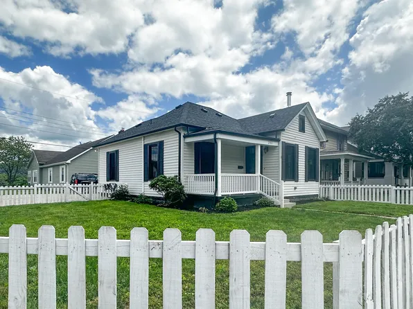 248 Etna St, Russell, KY 41169