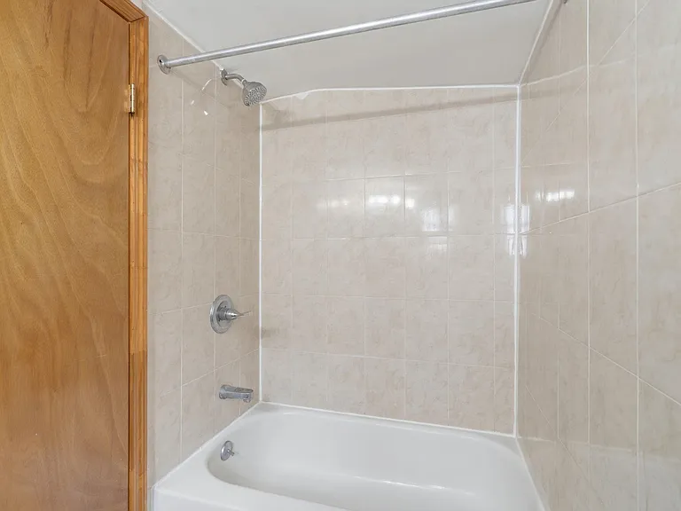 360 W Side Ave #1 — Photo 12