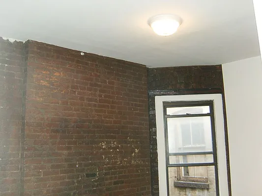 Rented by Sky Management | media 16