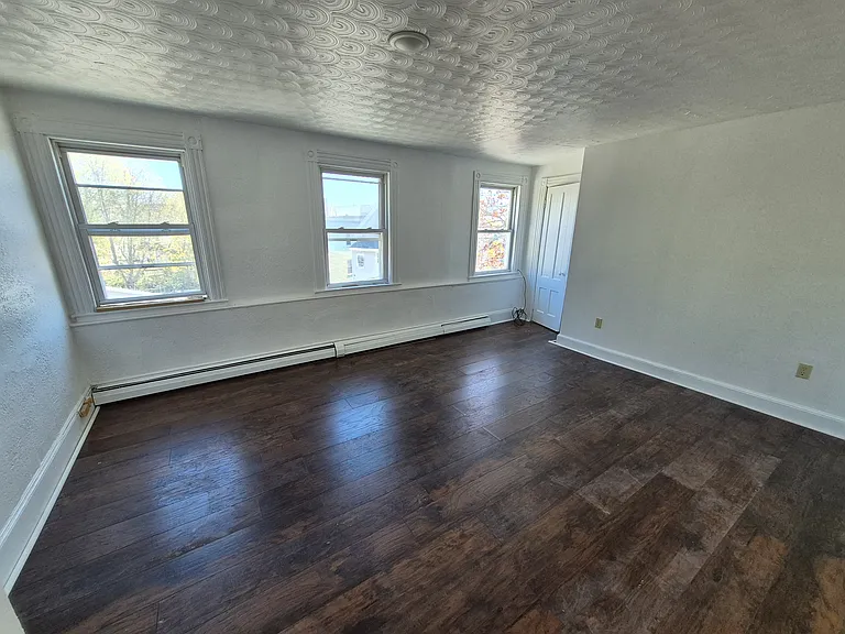 155R Washington St #3 — Photo 3