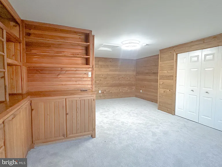3451 Caledonia Cir — Photo 17