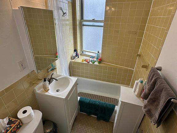 5th image of 28 Colborne Rd #12