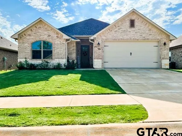 519 Cornerstone Rd, Lindale, TX 75771